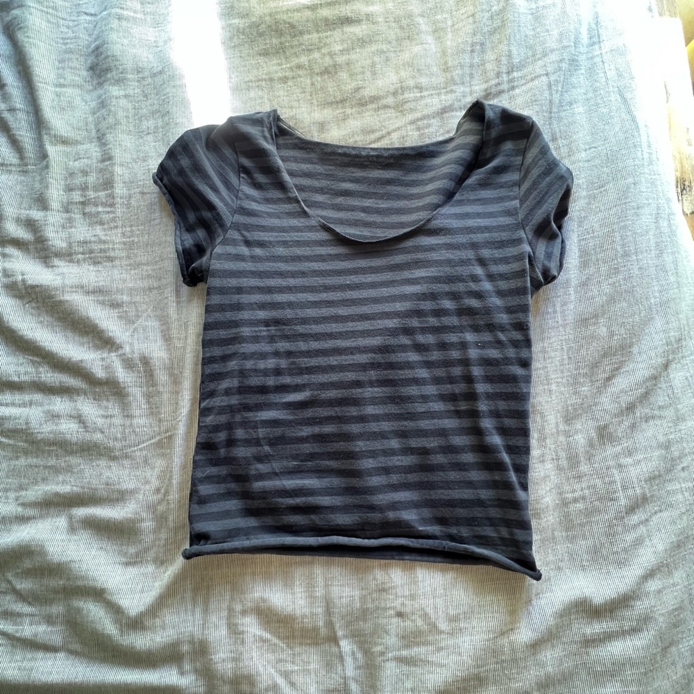 BRANDY MELVILLE TOP
